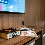Hotel Uville Montreal